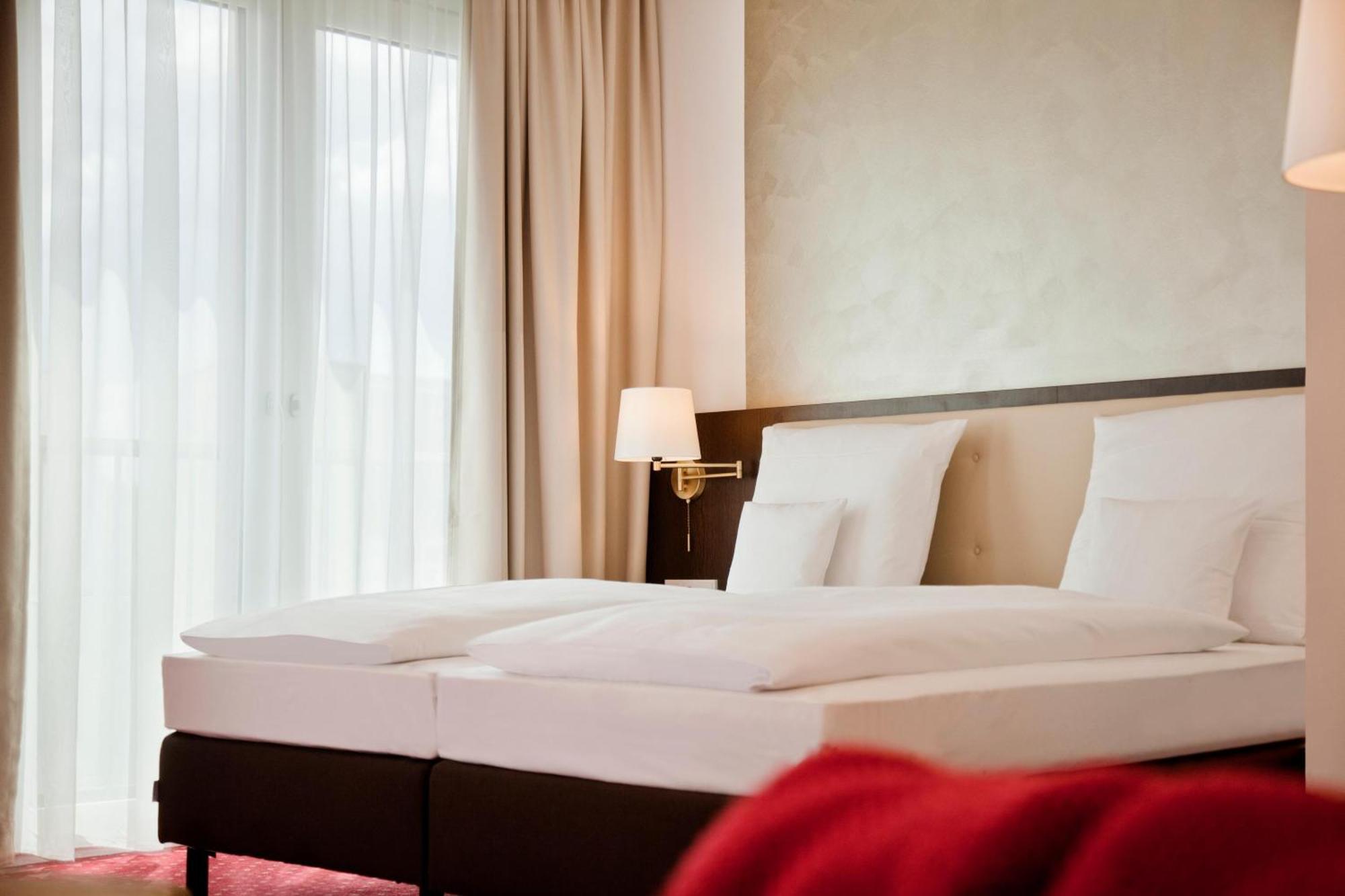 Gold Palais Hotel Berlin Ngoại thất bức ảnh