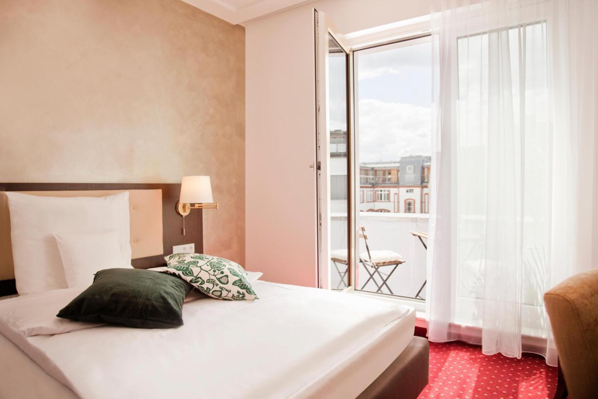 Gold Palais Hotel Berlin Ngoại thất bức ảnh